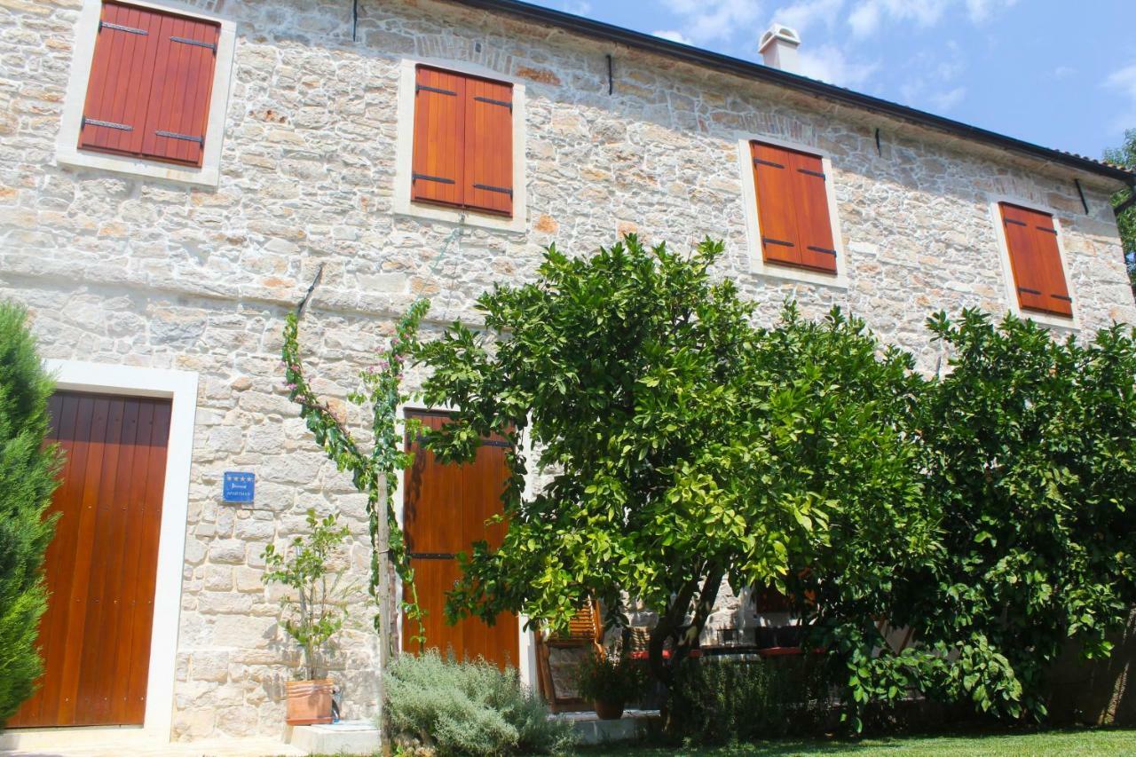 Old House Sveti Filip i Jakov Exterior foto
